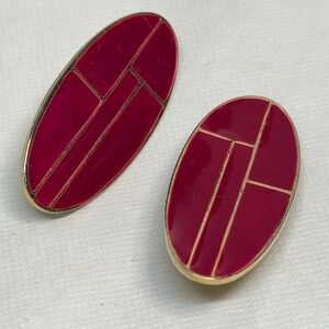 Vintage Art Deco Inspired Clip On Red Oval Earrings Gold Tone Metal 1.5”